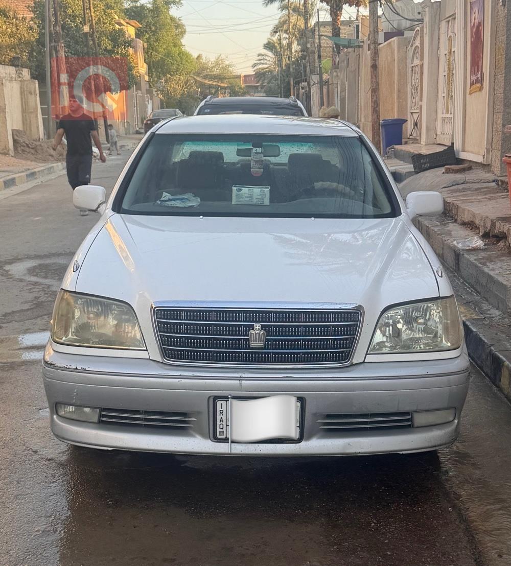 تويوتا كراون